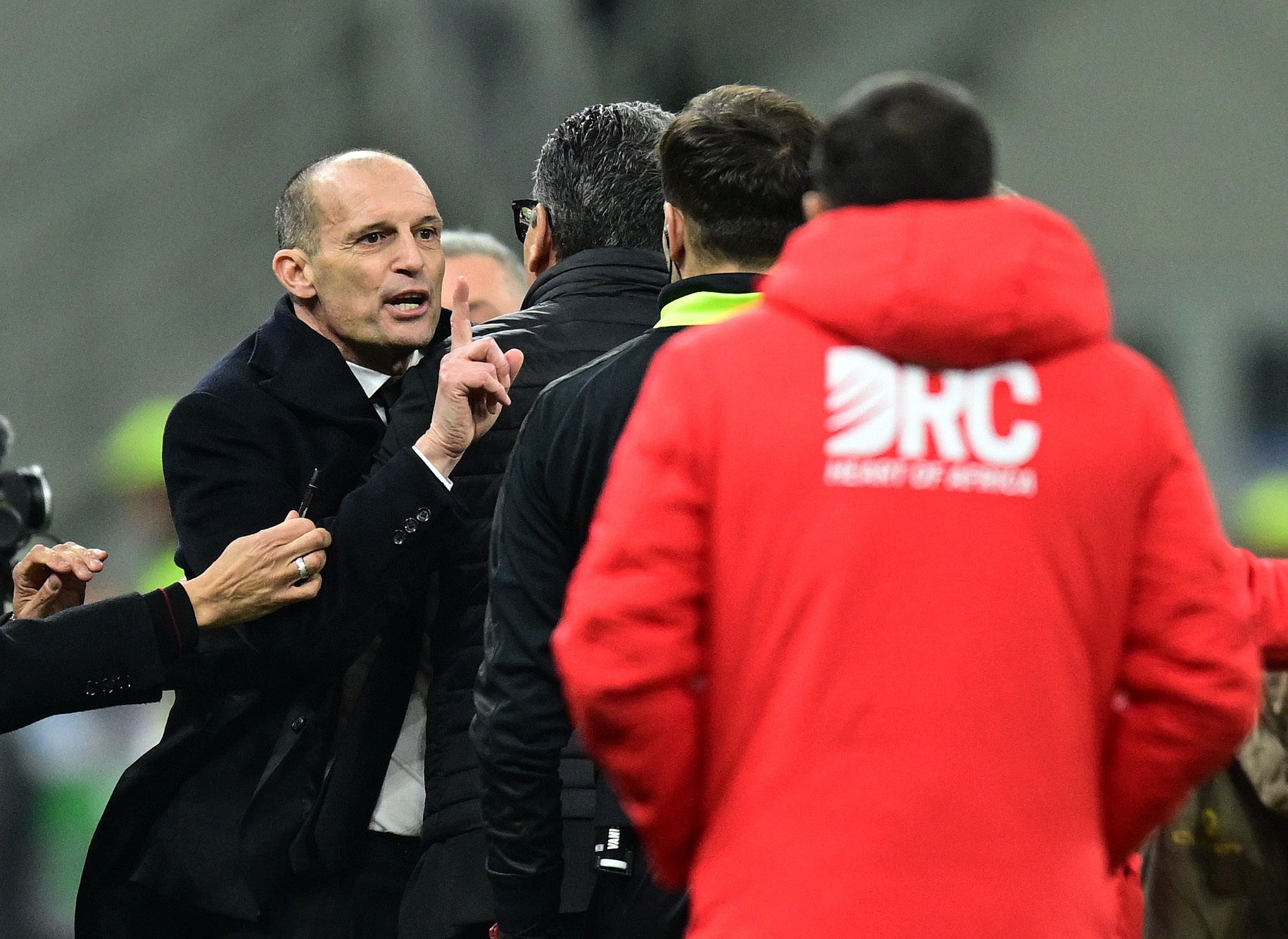 开云体育入口-欧洲五大联赛压迫榜：科莫巴黎拜仁前三，米兰倒数第一